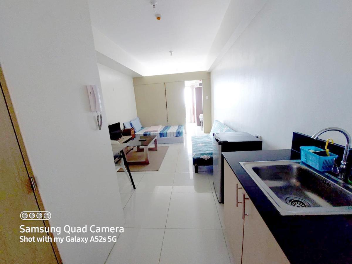 Smdc Tagaytay Taal Lake Condo Cook Netflix No Balcony No Free Parking タガイタイ エクステリア 写真